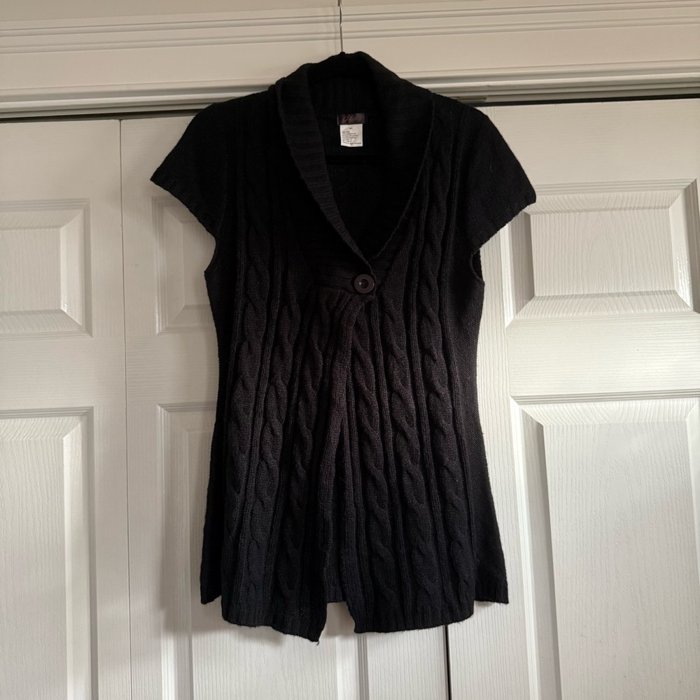 Black Cable-Knit Short Sleeve Cardigan Sweater